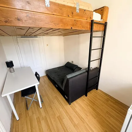 Sunny Rooms Brno Centre - 10 Min Walk To Main Square, Quiet Streets, Free Wi-Fi Brno