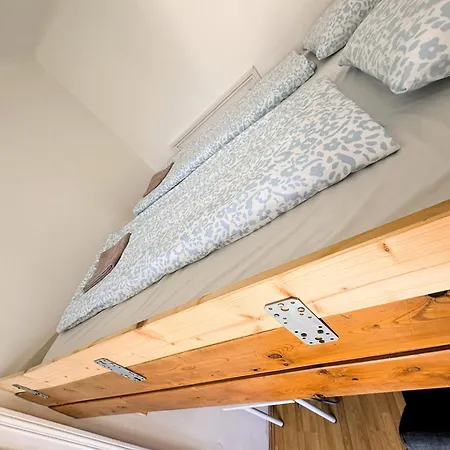 Sunny Rooms Brno Centre - 10 Min Walk To Main Square, Quiet Streets, Free Wi-Fi Apartamento *
