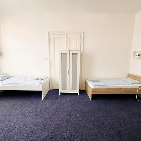 Sunny Rooms Brno Centre - 10 Min Walk To Main Square, Quiet Streets, Free Wi-Fi Apartamento *