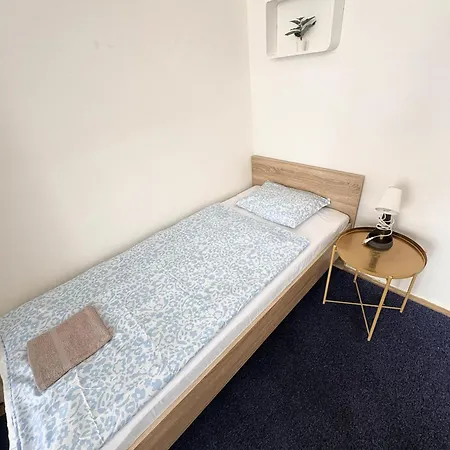 Sunny Rooms Brno Centre - 10 Min Walk To Main Square, Quiet Streets, Free Wi-Fi