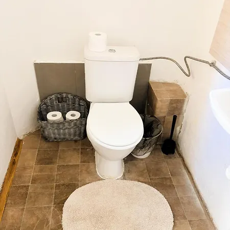 Sunny Rooms Brno Centre - 10 Min Walk To Main Square, Quiet Streets, Free Wi-Fi Brünn